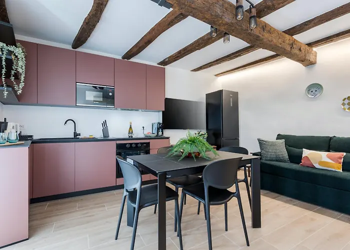 As Feel - Trastevere Nest With Secret Patio Rom